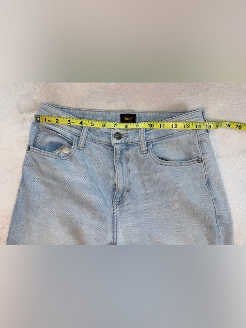 LEE Flare Light Wash Vintage Inspired Jeans sz 8 - Picture 5 of 9